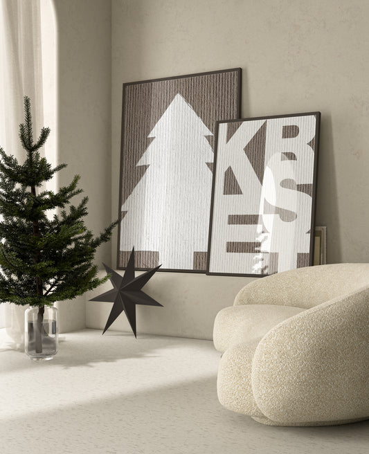 huisje van sanne kerstboom poster bruin met wit voor een modern japandi interieur