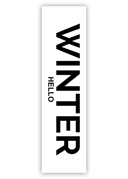 huisje van sanne langwerpige poster zwart wit met tekst hello winter
